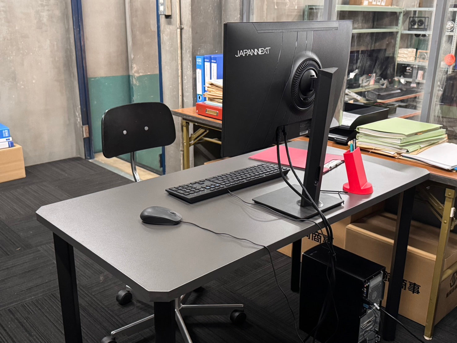 『DOPE 麻薬取締部特捜課』に、JAPANNEXTのモニターを美術協力させていただきました!