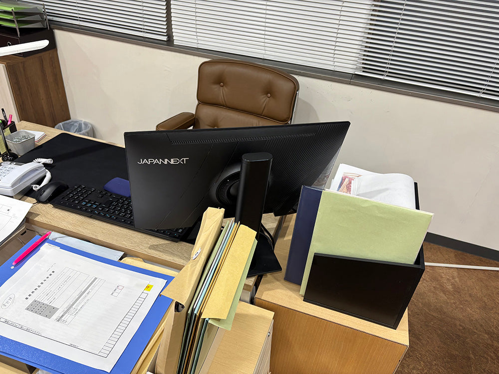 『ターミネーターと恋しちゃったら』に、JAPANNEXTのモニターを美術協力させていただきました!
