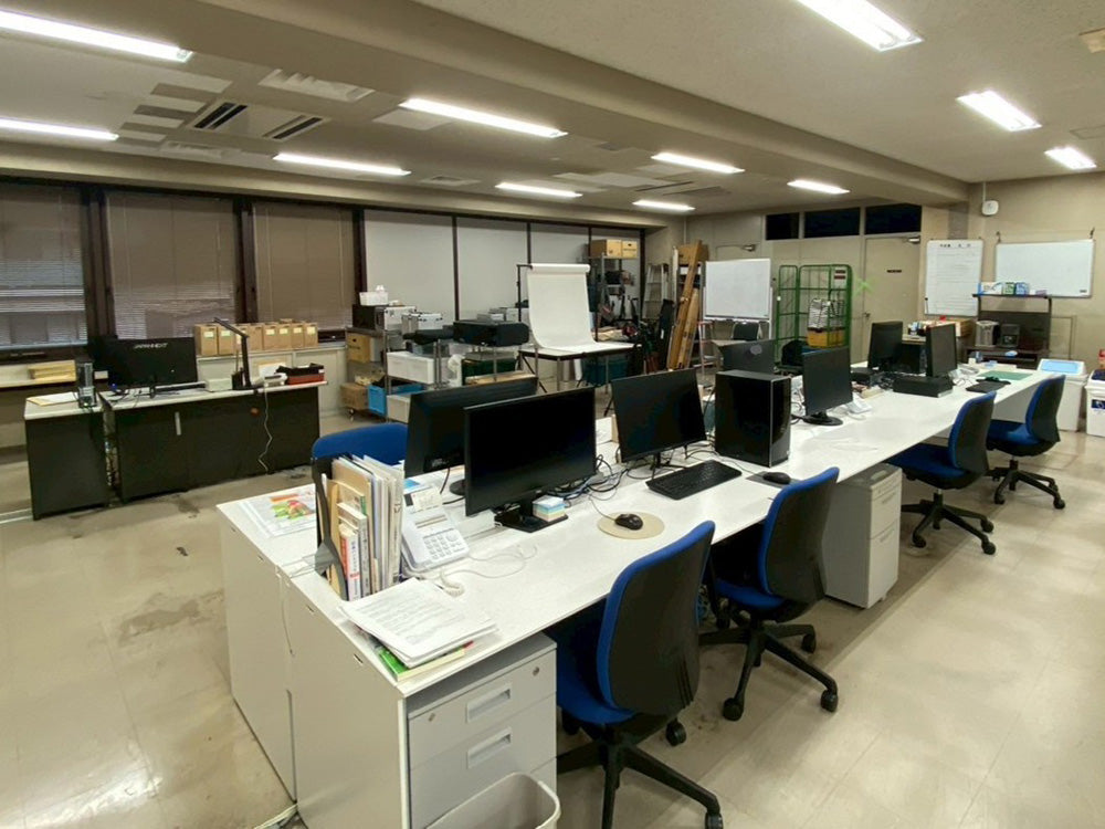 『パンダより恋が苦手な私たち』にJAPANNEXTのモニターを美術協力させていただきました！